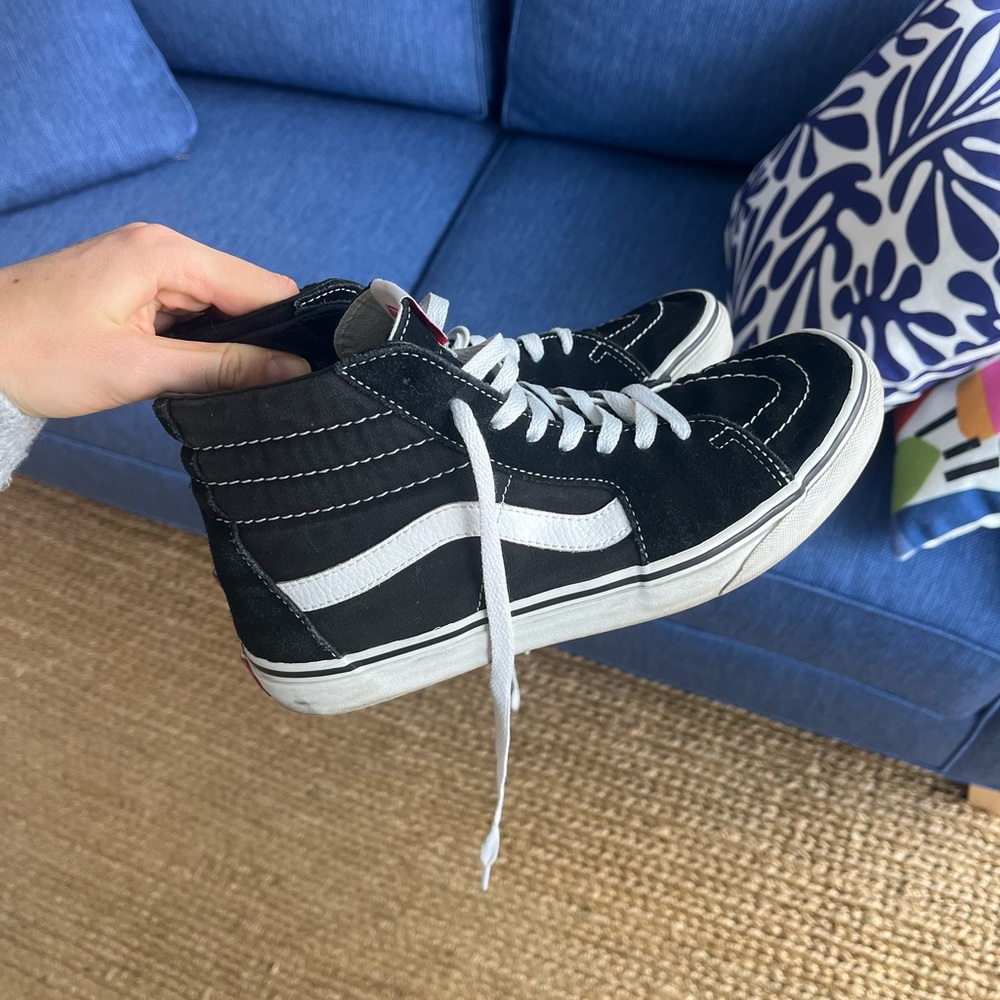 Vans Black and White Skate Shoes - Picture 2 of 7